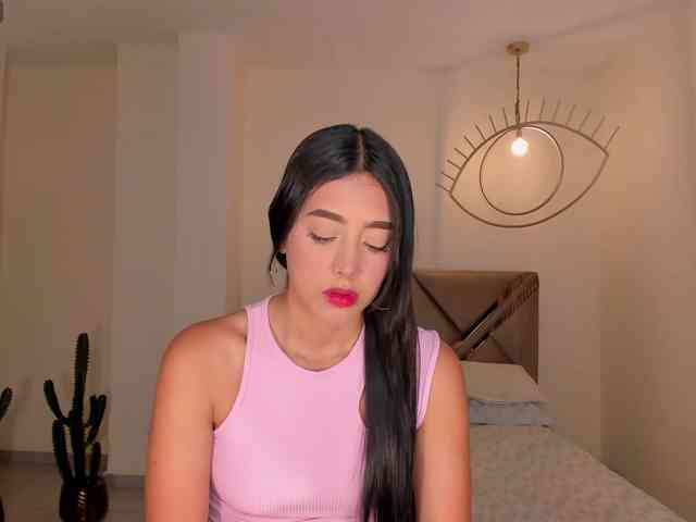 ScarlettBlaze webcam