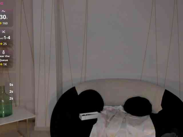 ScarlettBlaze webcam