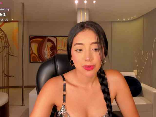 ScarlettBlaze webcam