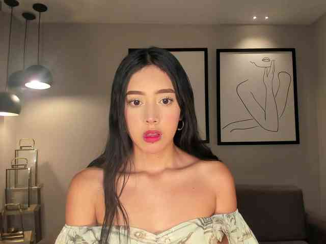 ScarlettBlaze webcam