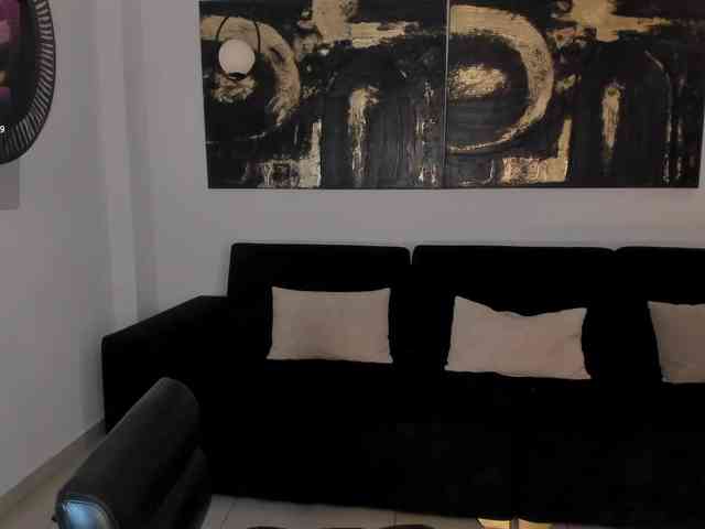 ScarlettBlaze webcam