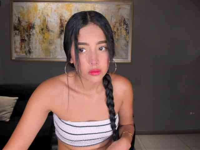 ScarlettBlaze webcam