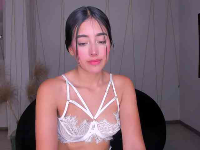 ScarlettBlaze webcam