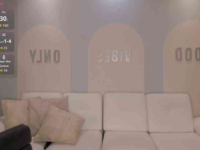 ScarlettBlaze webcam