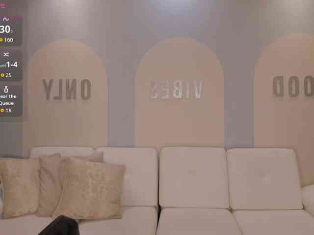 ScarlettBlaze webcam