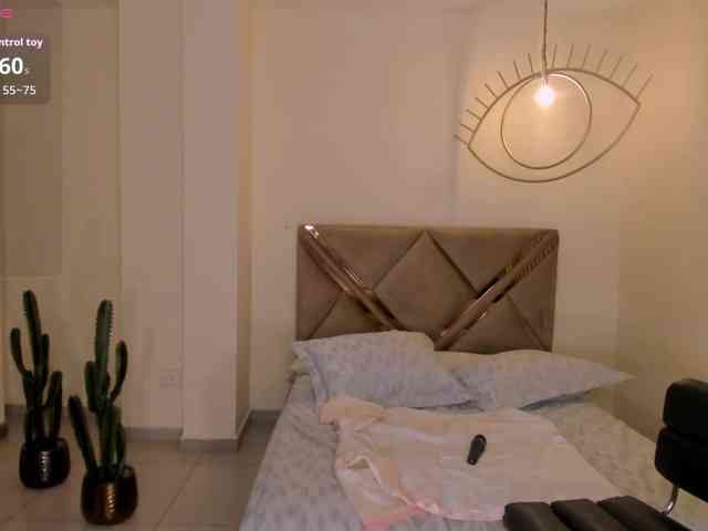 ScarlettBlaze webcam