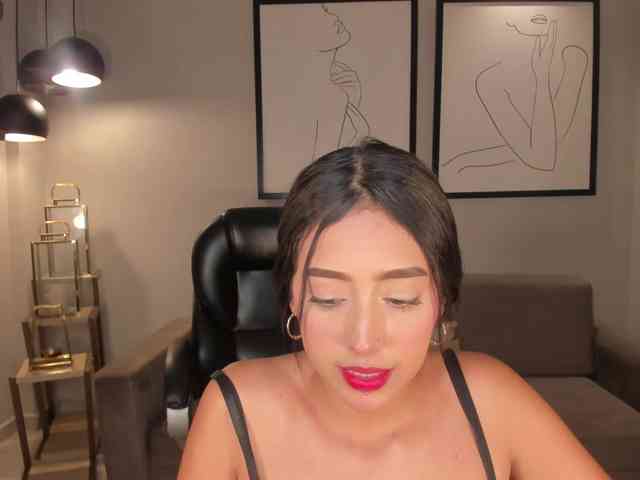 ScarlettBlaze webcam