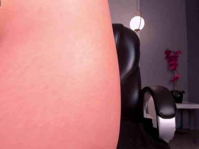 ScarlettBlaze webcam