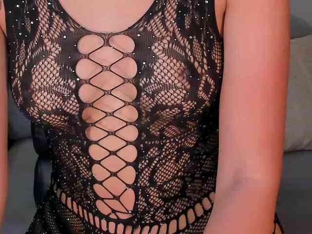 ScarlettBlaze webcam