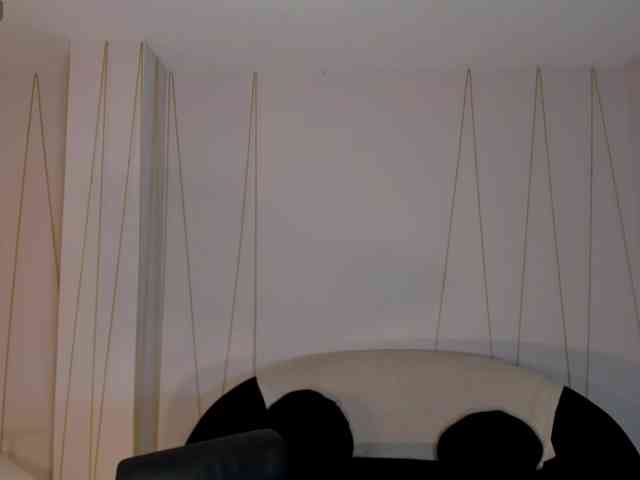 ScarlettBlaze webcam