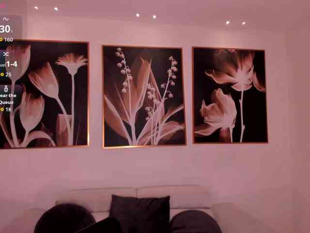 ScarlettBlaze webcam