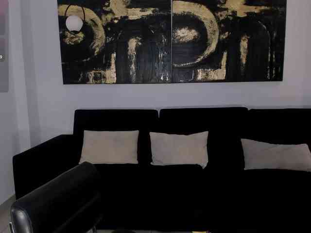 ScarlettBlaze webcam