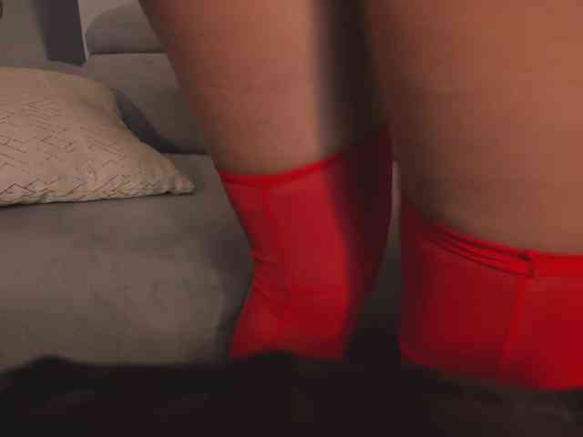 ScarlettBlaze webcam