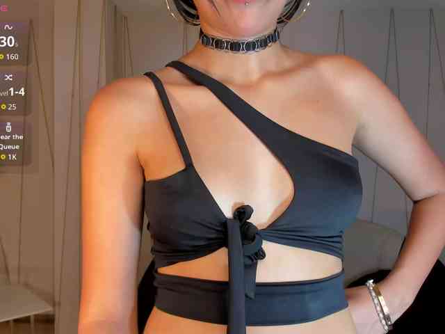 ScarlettBlaze webcam