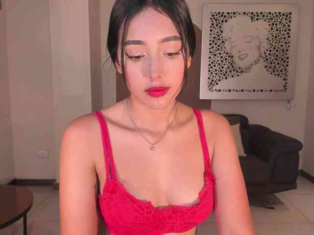 ScarlettBlaze webcam