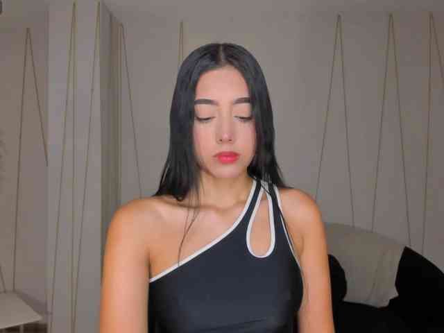 ScarlettBlaze webcam