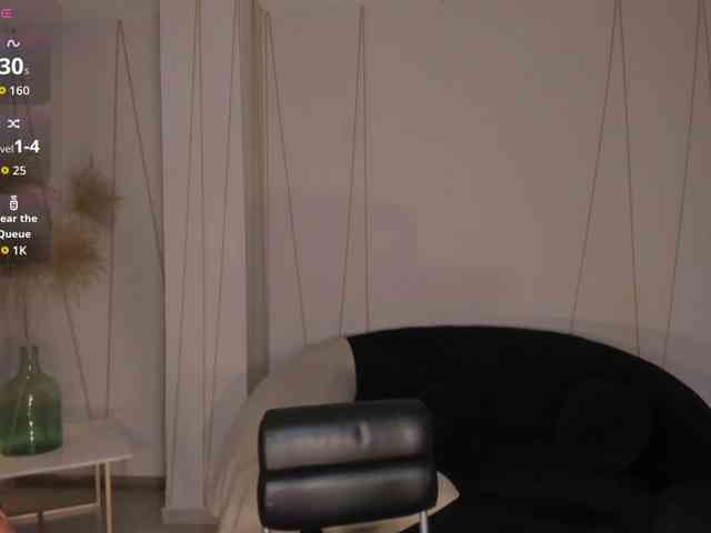 ScarlettBlaze webcam