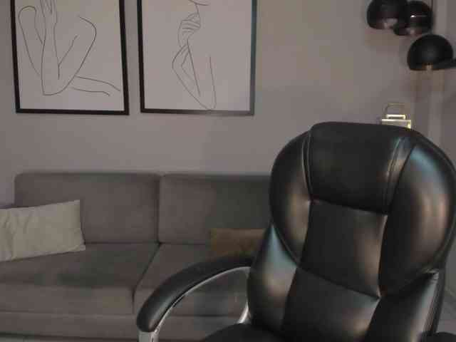 ScarlettBlaze webcam