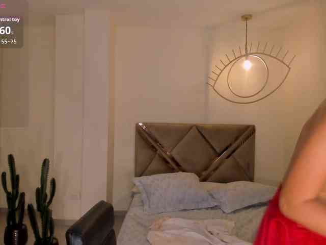 ScarlettBlaze webcam