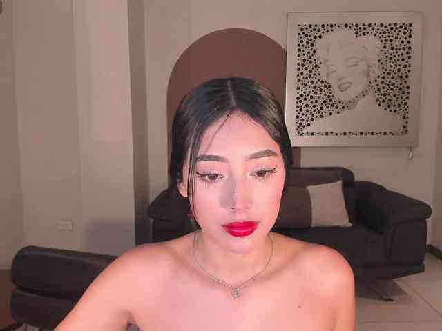 ScarlettBlaze webcam