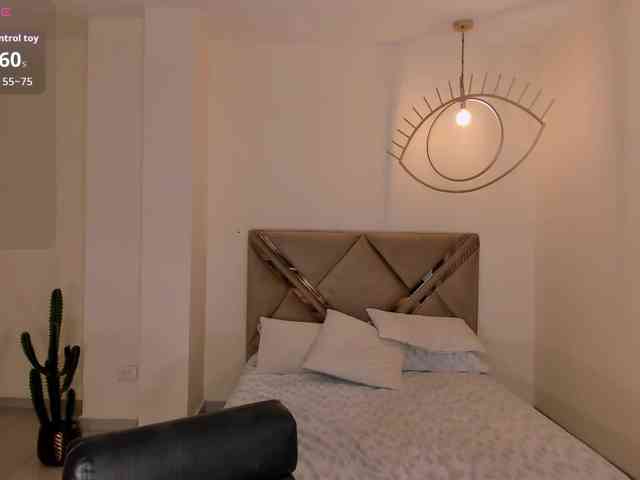 ScarlettBlaze webcam