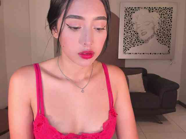 ScarlettBlaze webcam