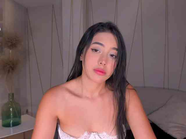 ScarlettBlaze webcam