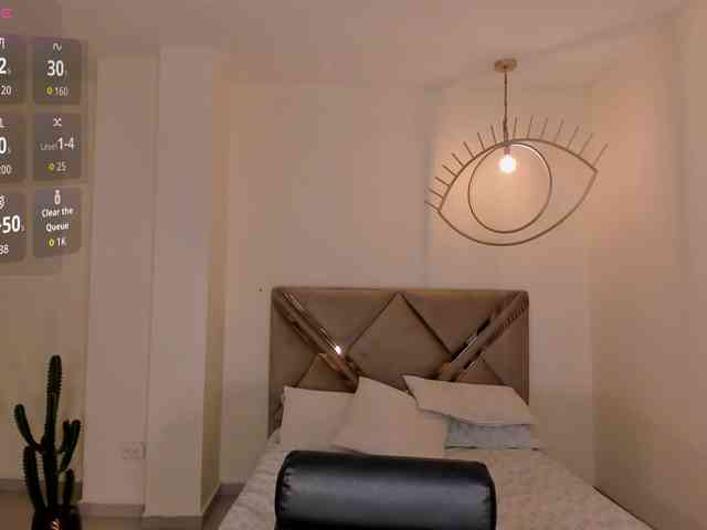 ScarlettBlaze webcam