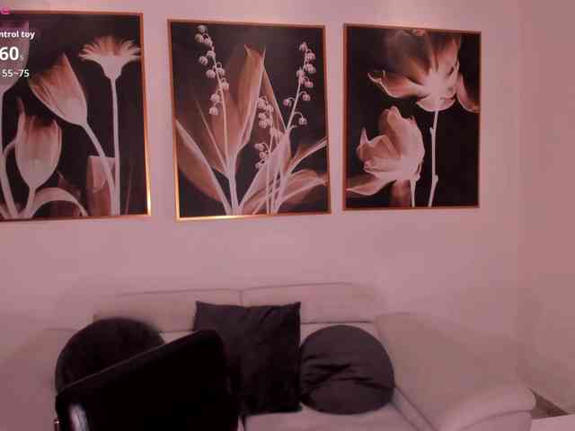 ScarlettBlaze webcam