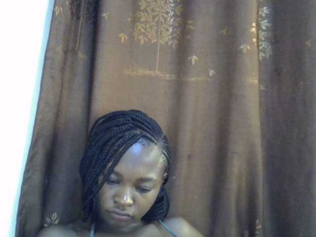 sweet-luna1's BongaCams show and profile