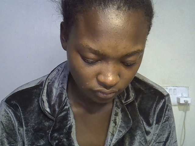 sweet-luna1's BongaCams show and profile