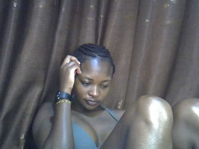 sweet-luna1's BongaCams show and profile