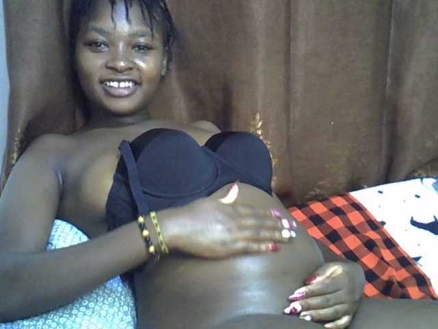 sweet-luna1 Live Cam on BongaCams