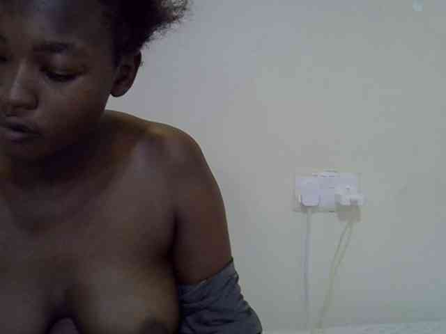 sweet-luna1 webcam