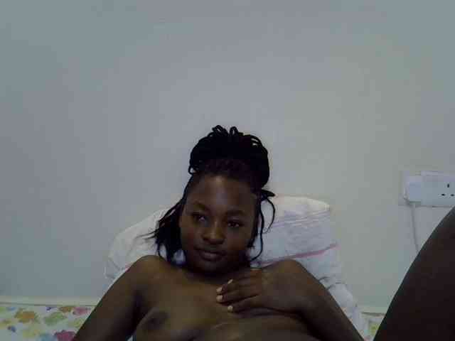 sweet-luna1 webcam