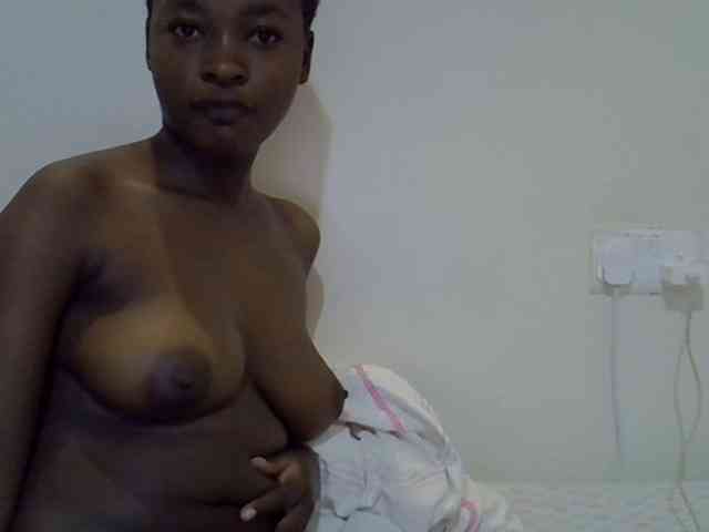 sweet-luna1 webcam