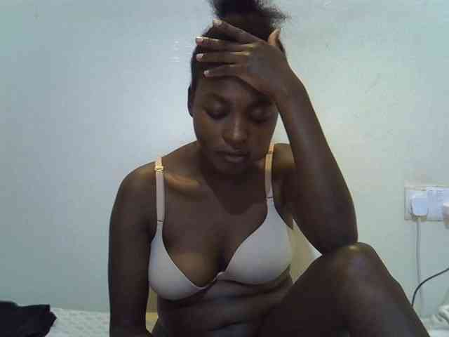 sweet-luna1 webcam