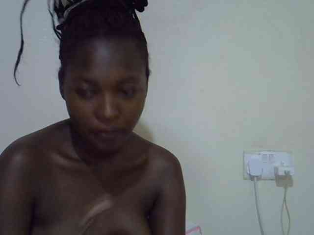 sweet-luna1 webcam