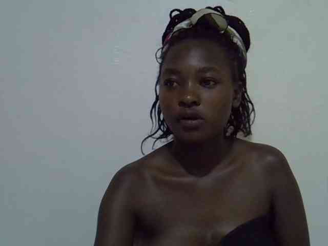 sweet-luna1 webcam
