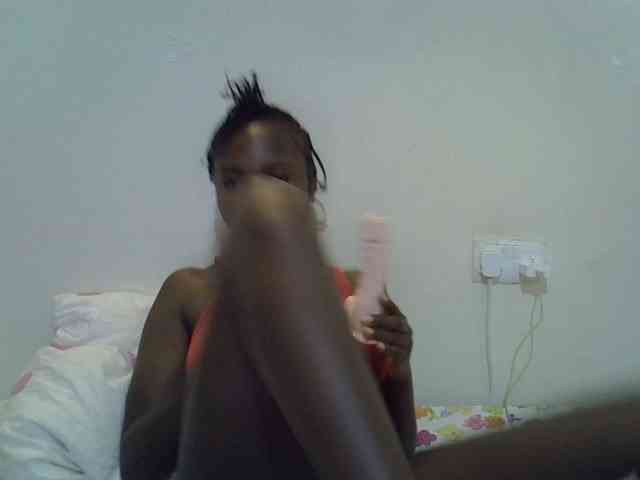 sweet-luna1 webcam