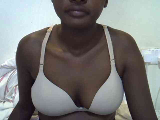 sweet-luna1 webcam