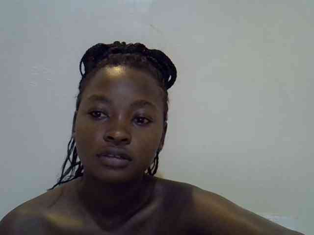 sweet-luna1 webcam