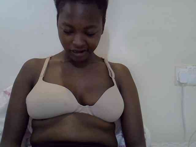 sweet-luna1 webcam