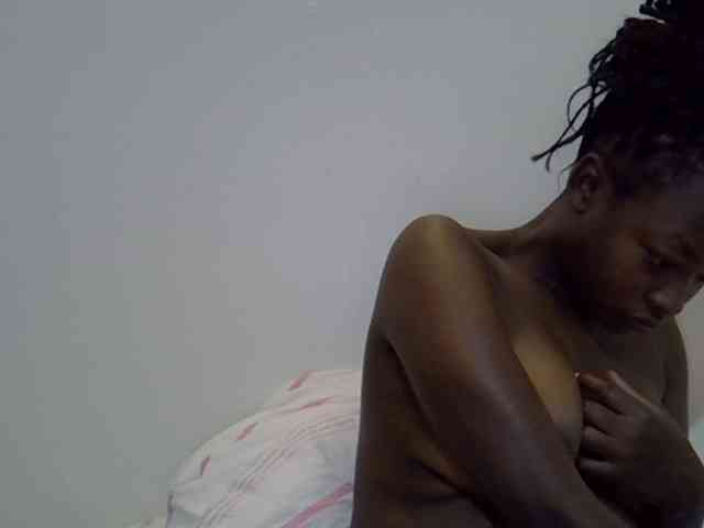sweet-luna1 webcam