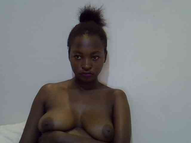 sweet-luna1 webcam