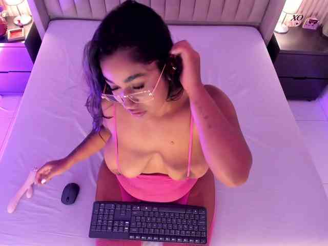 LanaRay1 webcam