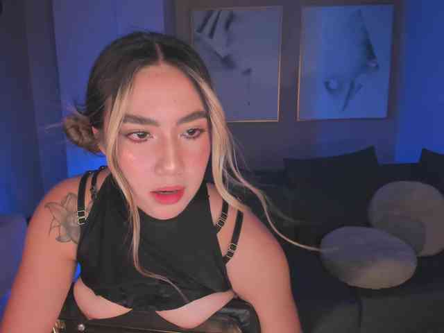 AnnieMonroe1 webcam