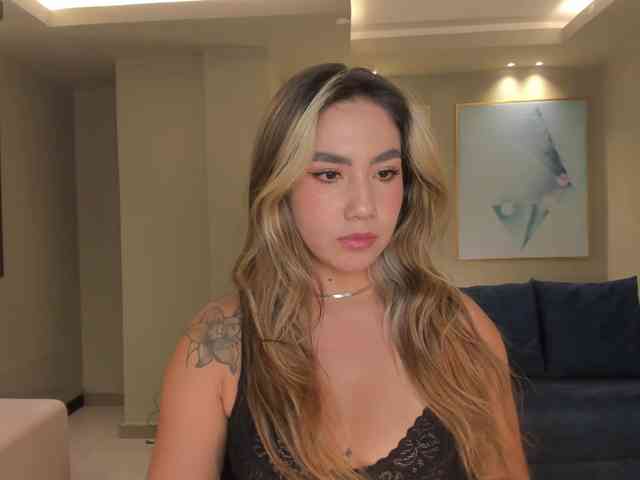 AnnieMonroe1 webcam