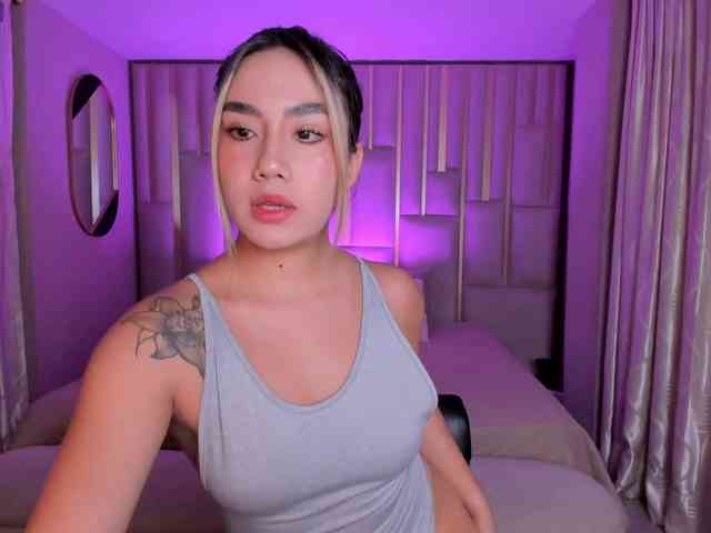AnnieMonroe1 webcam