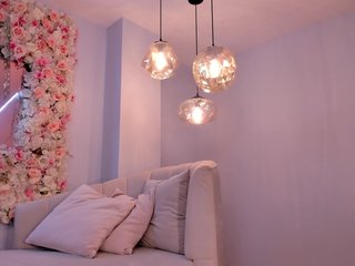 MadisonKane Porn Show